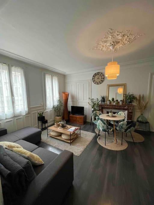 Superbe T2 De Caractere Au Centre Classe 3 Etoiles Troyes Exterior photo